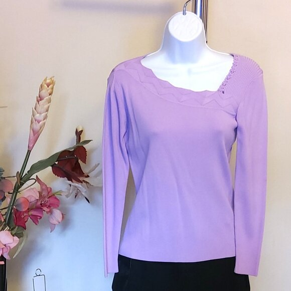 NWT Women’s Lavender Lightweight Long Sleeve Cardigan Pullover Sweater 6, 8, 10 - Picture 5 of 7